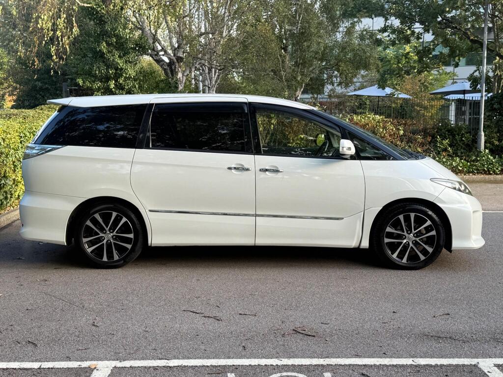 Toyota Estima Aeras G 2016- Premium Edition- 2.4L Petrol