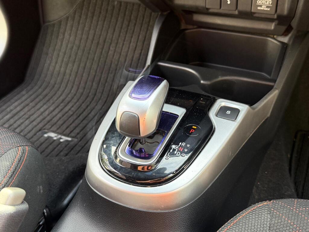 Honda Jazz 2016 | FIT Petrol Hybrid | Sport Trim