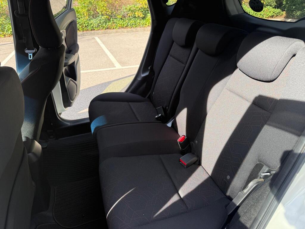 Honda Jazz 2016 | FIT Petrol Hybrid | Sport Trim