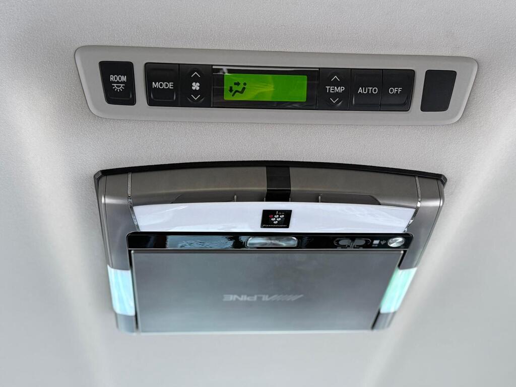 Toyota Vellfire 2014 2.4L Petrol Auto Stunning Body Kit