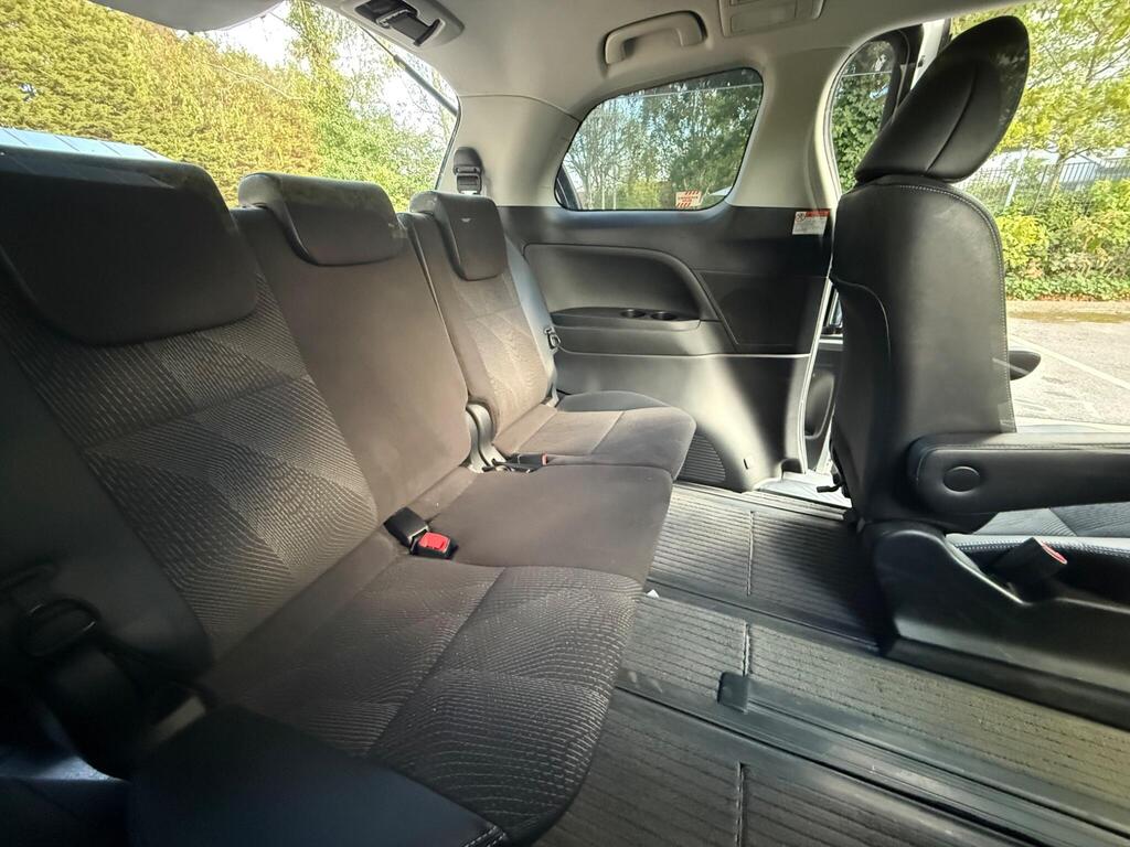 Toyota Estima Aeras G 2016- Premium Edition- 2.4L Petrol