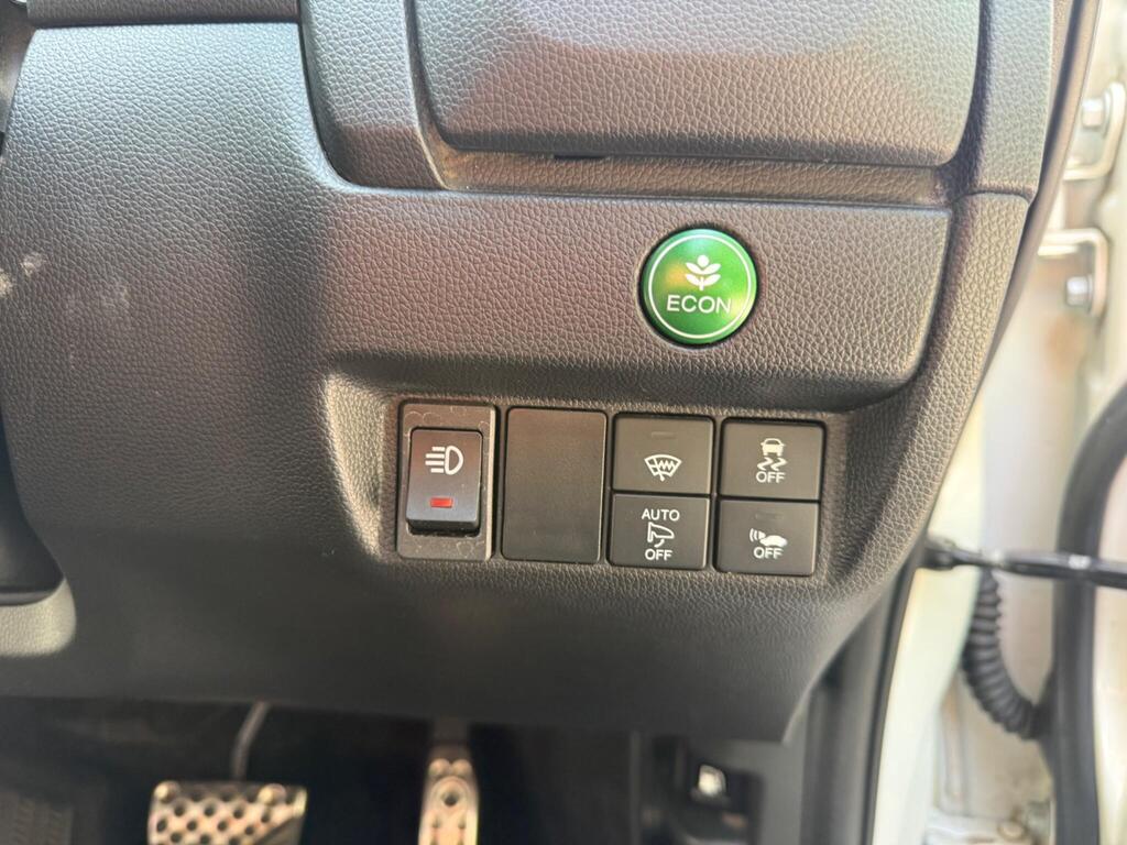 Honda Jazz 2016 | FIT Petrol Hybrid | Sport Trim
