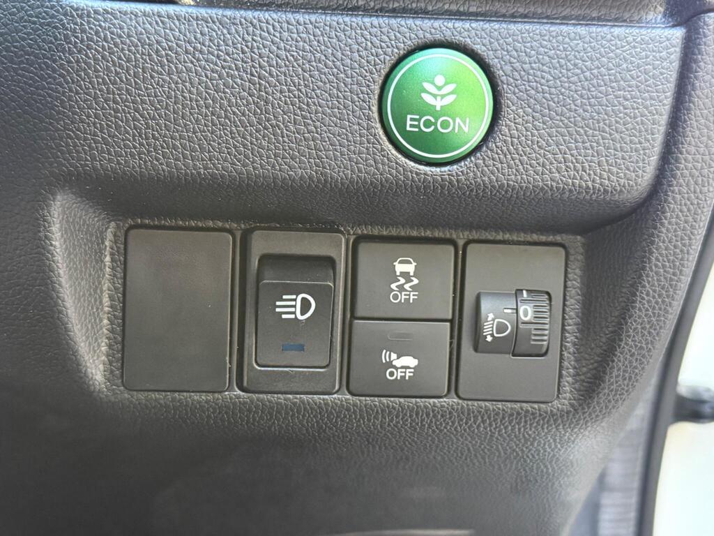 Honda Jazz 2015 FIT Automatic | Petrol Hybrid