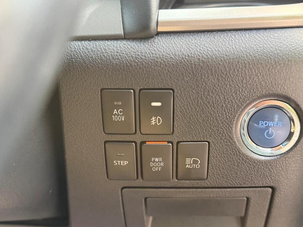 Toyota Alphard Petrol 2.5 Hybrid 4WD 8 Seater 2019