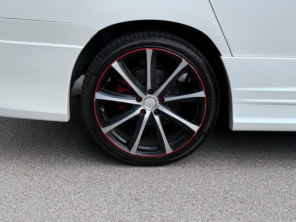 Toyota Vellfire 2014 2.4L Petrol Auto Stunning Body Kit