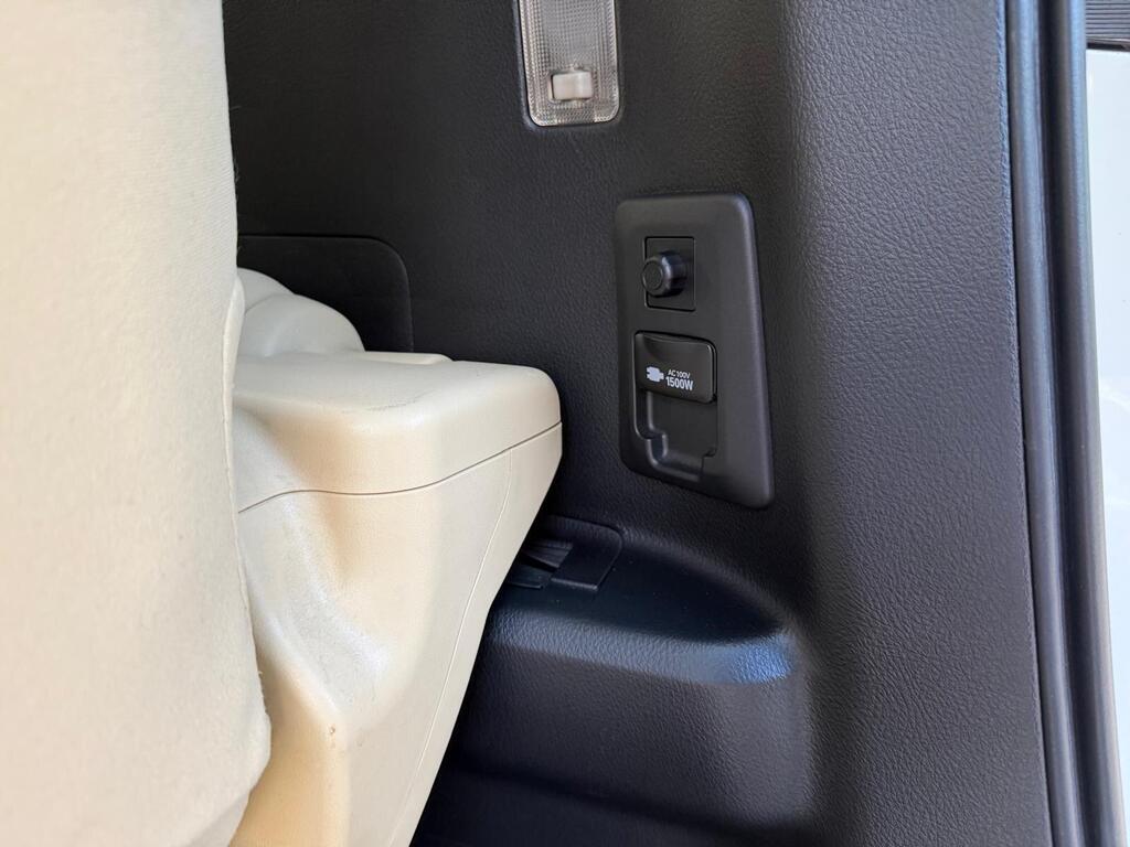 Toyota Alphard Petrol 2.5 Hybrid 4WD 8 Seater 2019