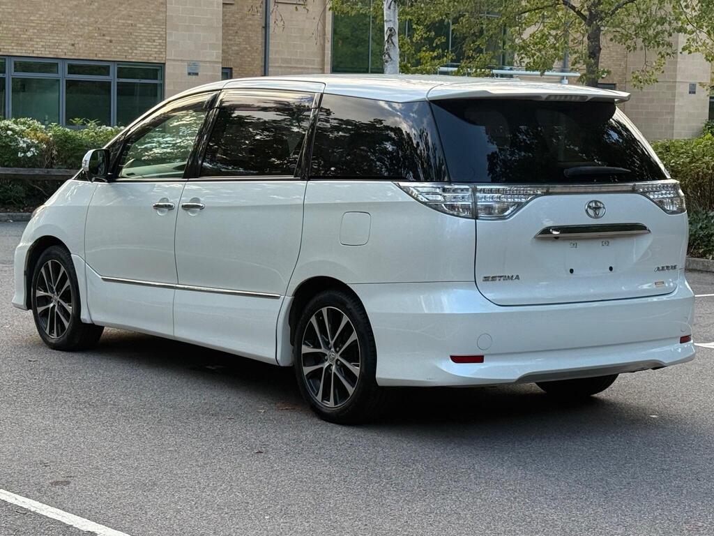 Toyota Estima Aeras G 2016- Premium Edition- 2.4L Petrol
