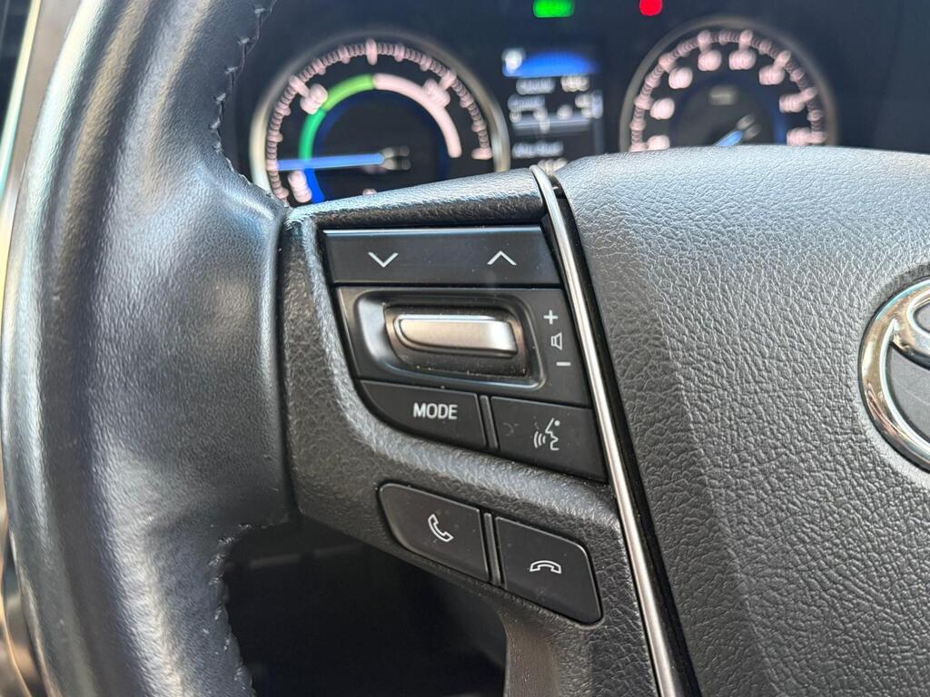 Toyota Alphard Petrol 2.5 Hybrid 4WD 8 Seater 2019