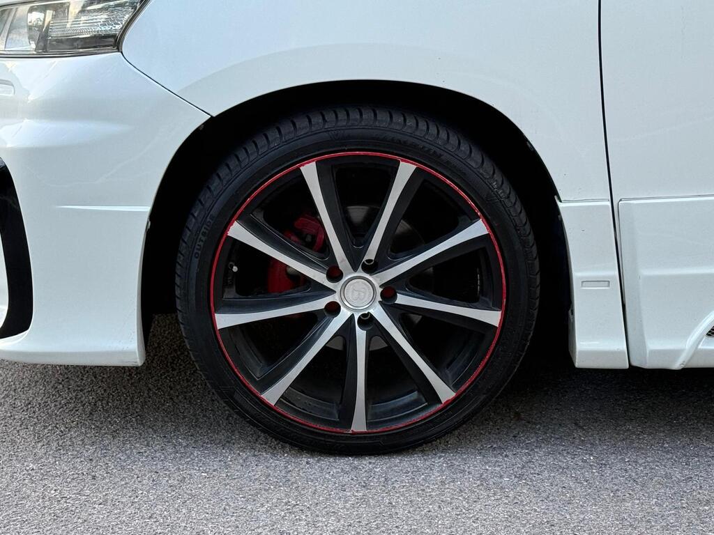 Toyota Vellfire 2014 2.4L Petrol Auto Stunning Body Kit
