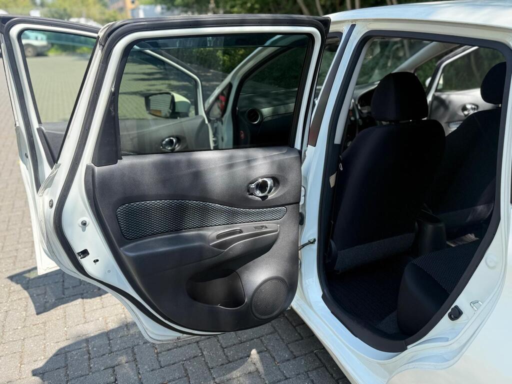 Nissan Note 1.2 DIG-S Acenta Premium 2015 Hatchback 5dr Petrol CVT Euro 5 (ss) (98 ps)
