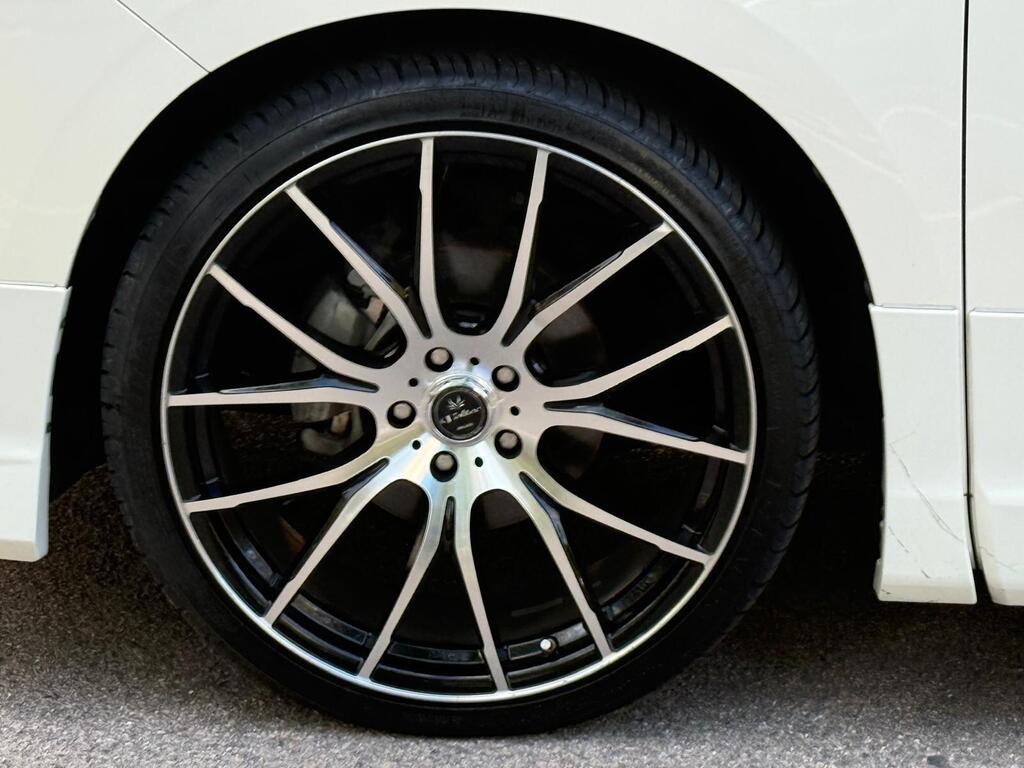 Toyota Alphard Petrol 2.5 Hybrid 4WD 8 Seater 2019
