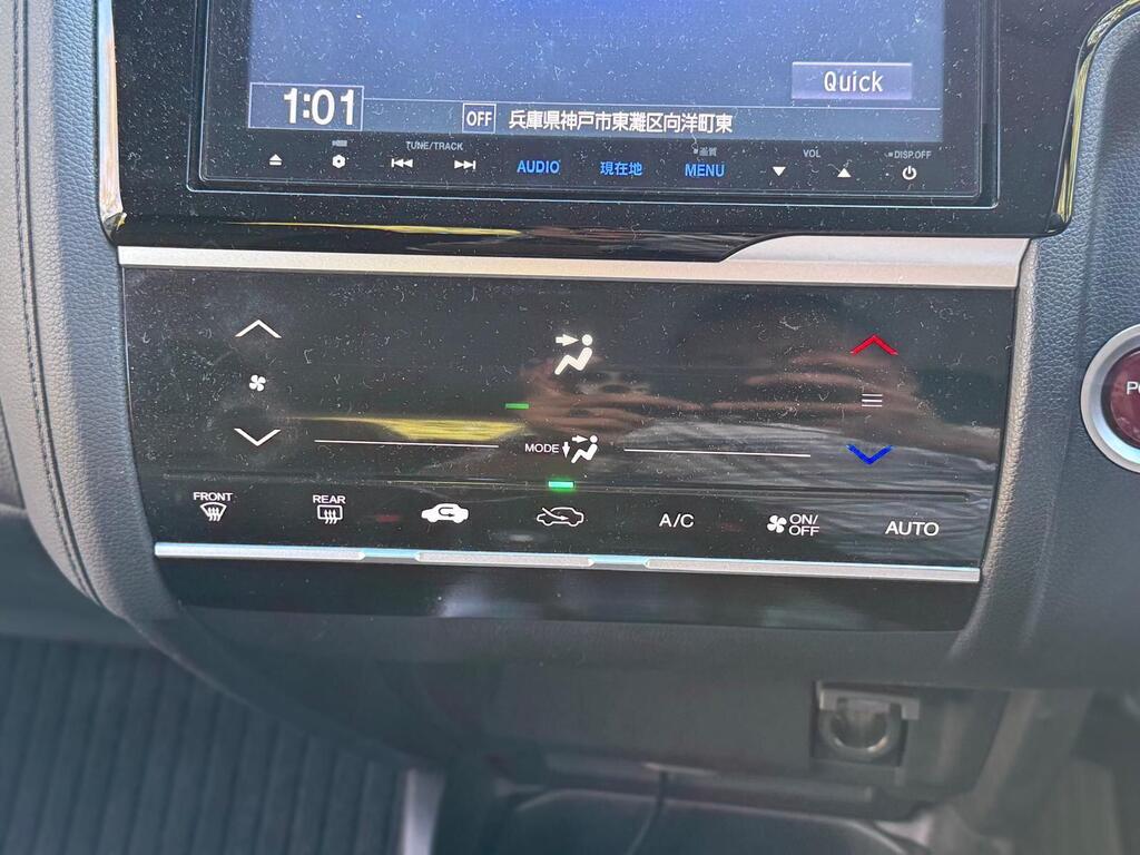 Honda Jazz 1.5L Hybrid | Automatic | 2014