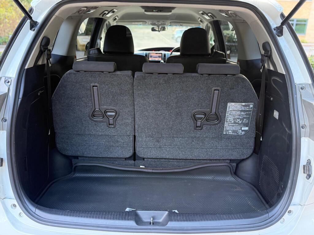 Toyota Estima Aeras G 2016- Premium Edition- 2.4L Petrol