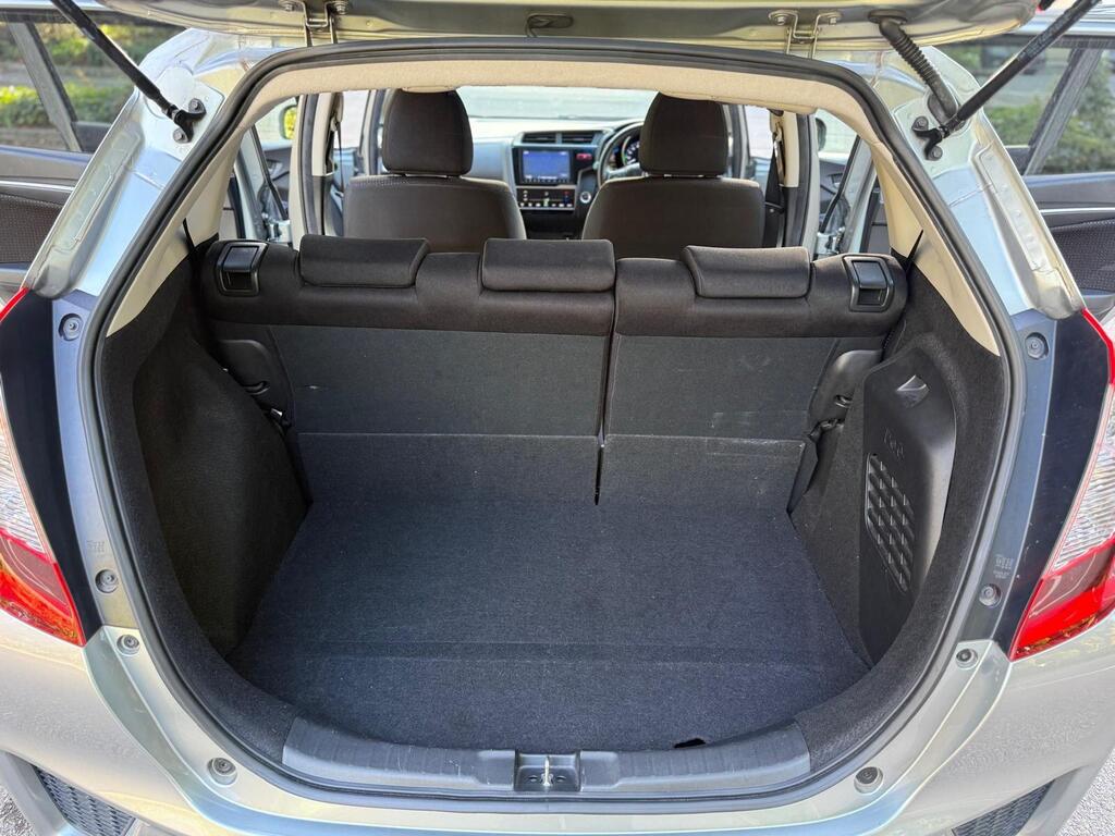 Honda Jazz 1.5L Hybrid | Automatic | 2014