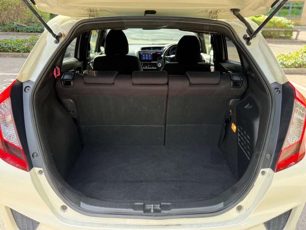 Honda Jazz 2016 | FIT Petrol Hybrid | Sport Trim