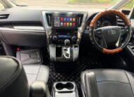 Toyota Vellfire 30 Series | 2500cc Petrol | 8 Seater 2015