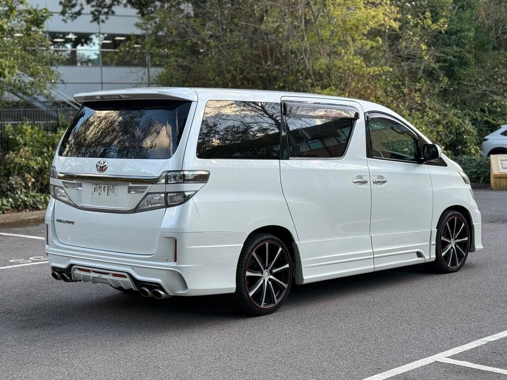 Toyota Vellfire 2014 2.4L Petrol Auto Stunning Body Kit
