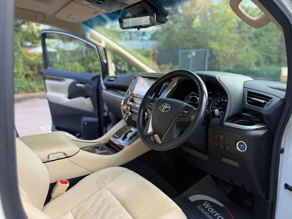 Toyota Alphard Petrol 2.5 Hybrid 4WD 8 Seater 2019