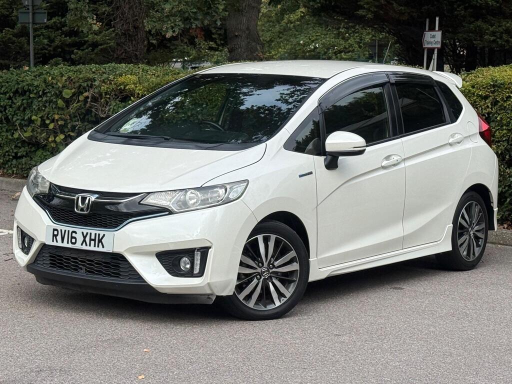 Honda Jazz 2016 | FIT Petrol Hybrid | Sport Trim
