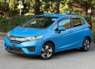 Honda Jazz L Package |1.5L Petrol Hybrid 2015