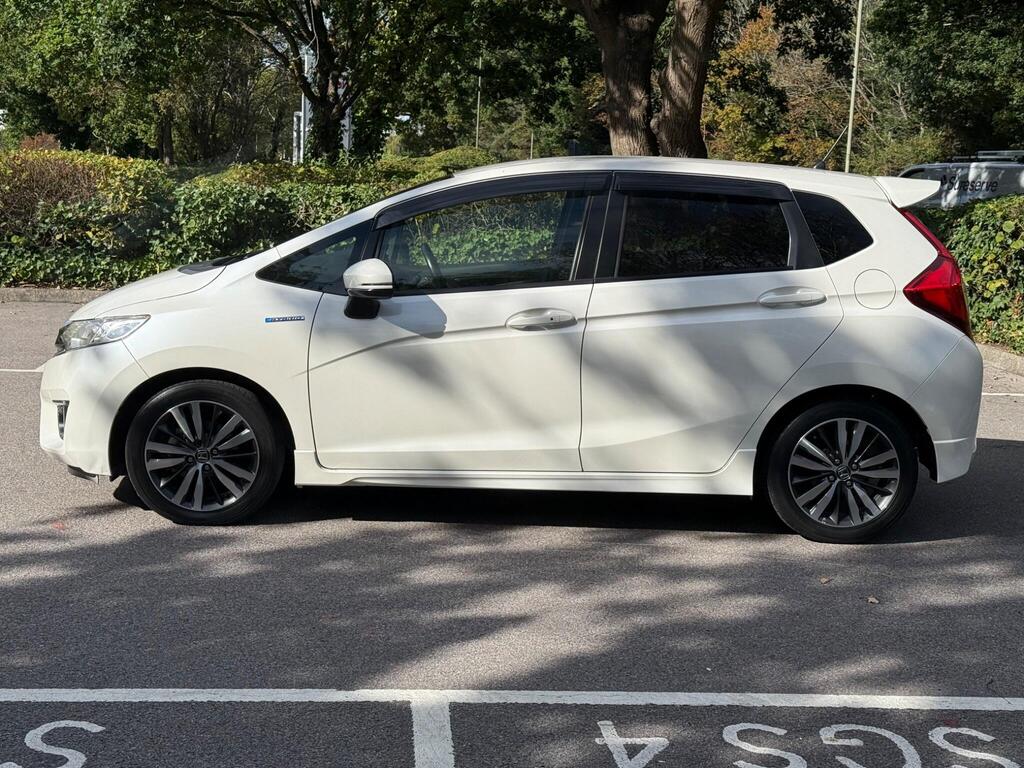 Honda Jazz 2016 | FIT Petrol Hybrid | Sport Trim